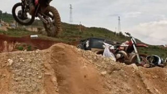 #越野有风险玩车需谨慎 #第一视角 #爱越野爱生活 #越野摩托车爱好者 #越野 我们有花钱都请不到的