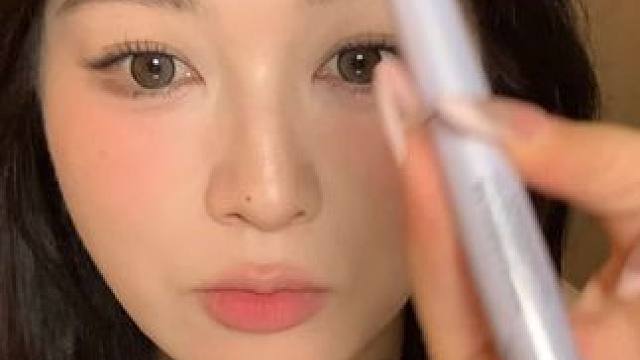 淡颜的神！ #染眉膏 #平价彩妆 #染眉膏画眉教程 #韩系妆容 #淡颜