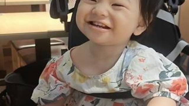 乖乖吃饭#骗你生女儿 #女儿控请你慢慢长大 #人类幼崽治愈系宝宝 #永远会被萌娃的笑容治愈 #被你萌