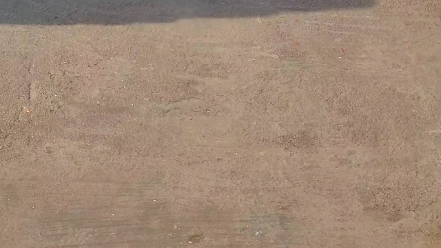 楼梯滚瓶子爆破解压时刻