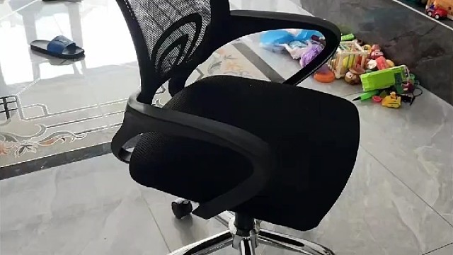 我真的很会买一些家居:平价耐用的人体工学椅