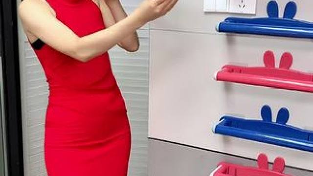 #可伸缩拖鞋架  拖鞋用它收纳不占空间，还能挂毛巾，卫生间干净整洁多了#免打孔  实用省空间 #收纳