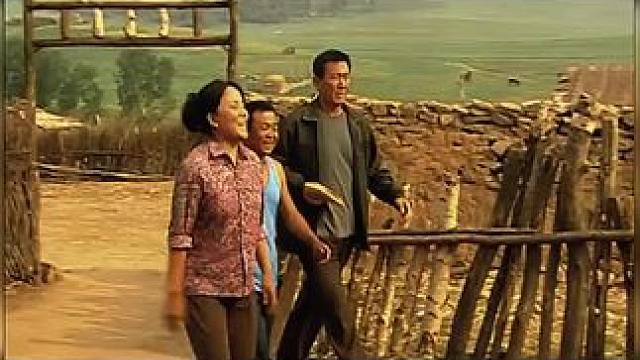 下载《西瓜视频》，免费观看精彩后续/精彩海量免费短剧免费看！ #因为一个片段看了整部剧