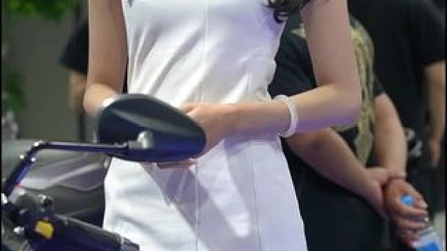 #车展现场 #车模美女 #车模甄选 #机车摄影