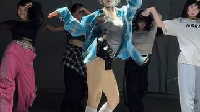 这一段真的好好看哦 #solo #jennie #kpop #韩舞 #贵阳舞蹈室推荐