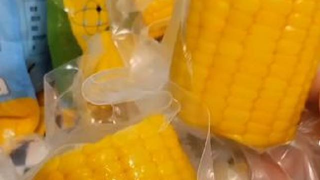 大火烧过得田地，原来能种出这么好的玉米#玉米 #玉米段 #优质农产品