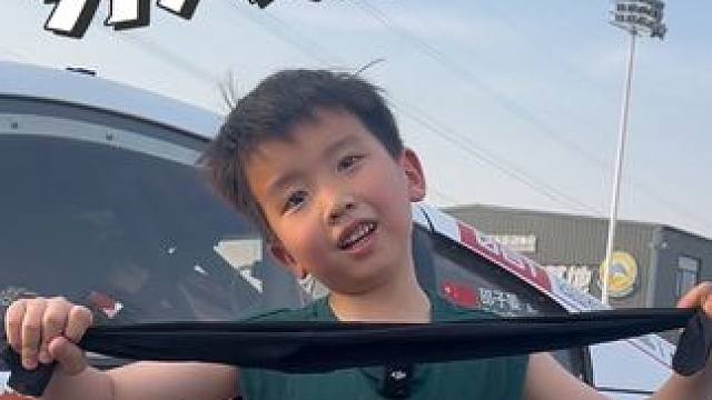 原来男人都爱黑丝,不分年龄啊 #放纵都卷进小孩赛道了 #漂移 #车手小海浪