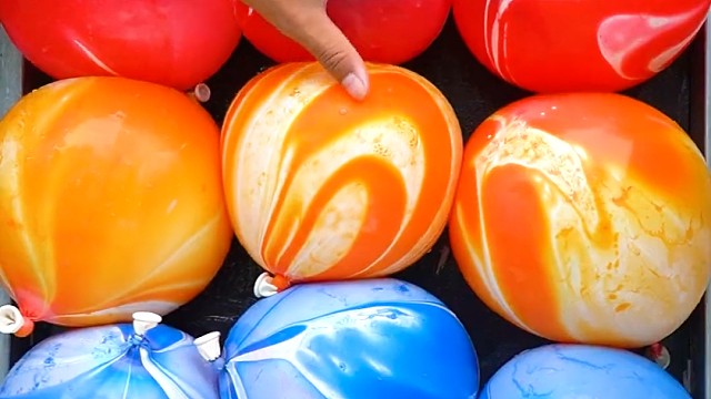 滚瓶子下刀山爆破解压时刻