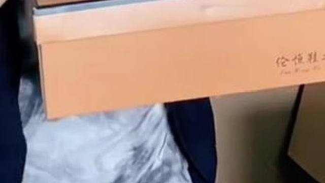 赶快入手这双运动鞋吧，穿起来很舒服，性价比高#好穿不累脚 #软底软面穿上超舒服 #透气舒适不臭脚 #