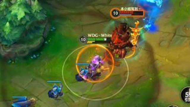 我跑你俩追，你三插翅难飞 #慎 #lolm #上热门