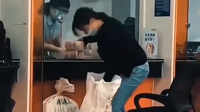 我家卫生纸都没这么多[捂脸]