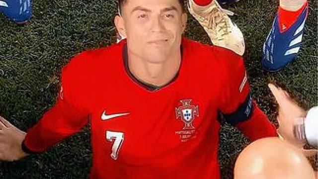 #c罗 是笑着告别的，而我却泪目了#欧洲杯 #dou来足球季 #歌曲失控