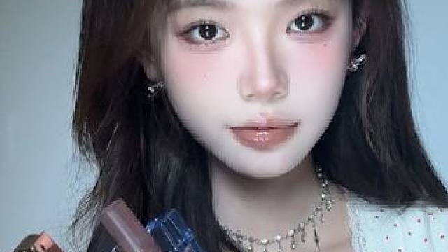 7支上镜氛围感唇釉分享！！自用无广！#口红试色 #镜面唇釉 #无滤镜试色 #唇釉试色 #美妆