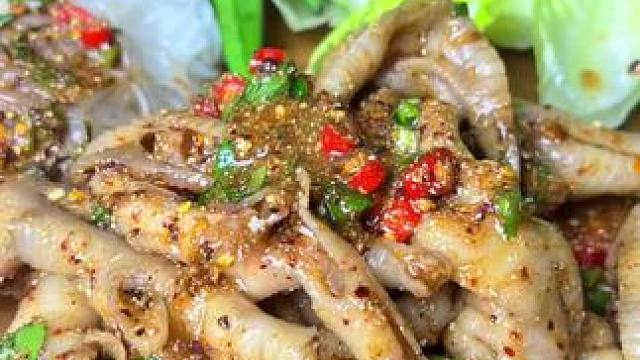 泰式凉拌无骨鸡爪#真材实料才能做出好味道 #农村美食 #农村生活 #我的乡村生活