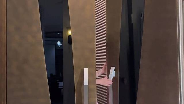 故事感做旧铜门#系统门 #苏州 #别墅门 #偏轴门 #TINNO帝诺系统入户门