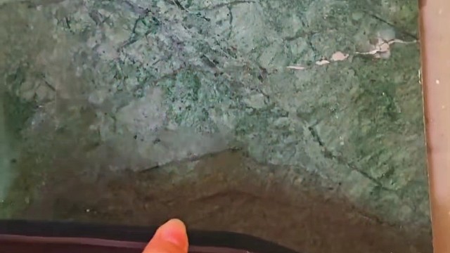 楼梯滚瓶子爆破解压时刻