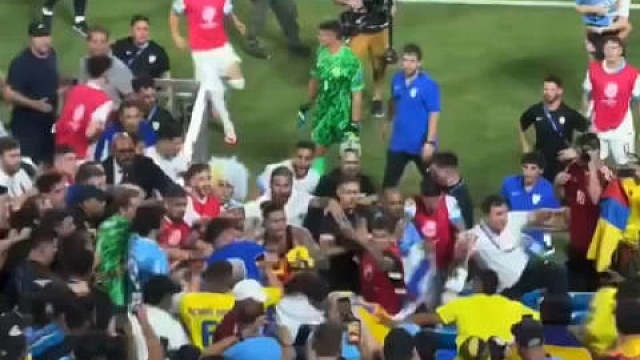 球都不踢了，直接开干