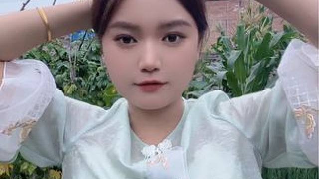 其实超简单的啦，不会的罚你多看两次#一学就会 #抓夹用法 #蓬松的头发