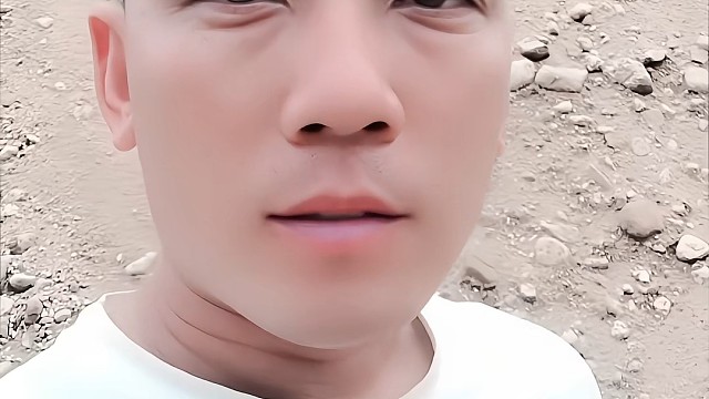 在这个瞬息万变的时代，趋势如同潮水般汹涌而来，塑造着我们的世界。它不仅是未来的风向标，更是引领我们前