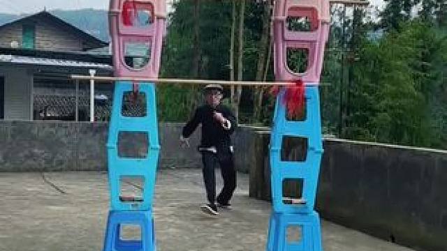 挑战自己 超越自己#高手在民间 #高难度动作 #专业动作请勿模仿