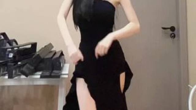 希望大家走出舒适圈 让我走进去#185体育生 #文静小女生社恐内向 #30岁的女人 #扭一扭