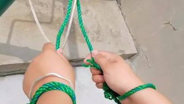 #生活小妙招 #实用小技巧 #实用小秒招 #生活小技巧 #绳结的打法