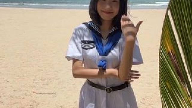 这个手势舞好适合去海边跳呀！ #jk日常 #甜妹