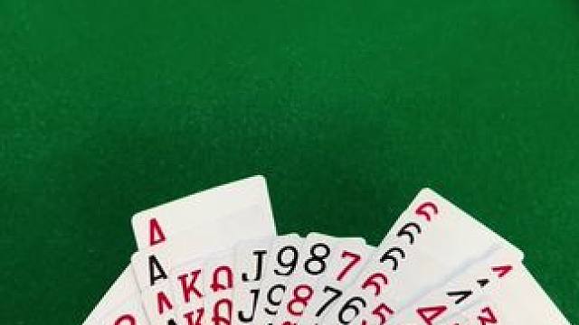 #是时候展现真正的牌技了 #四人斗地主 #斗地主的百种姿势