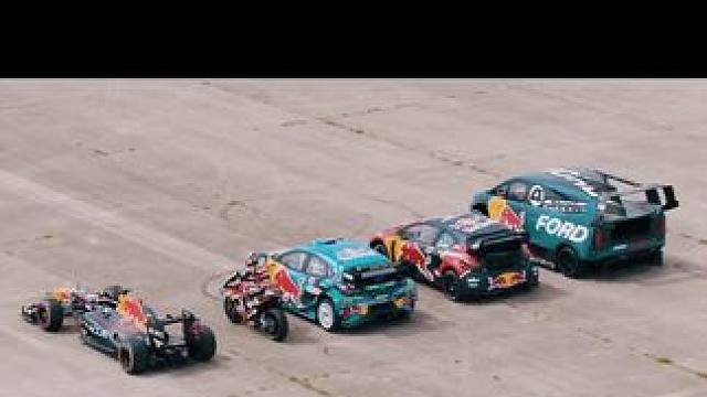 不同领域顶级赛车一起跑直线，摩托笑了#速度与激情 #弯道快才是真的快 #摩托车