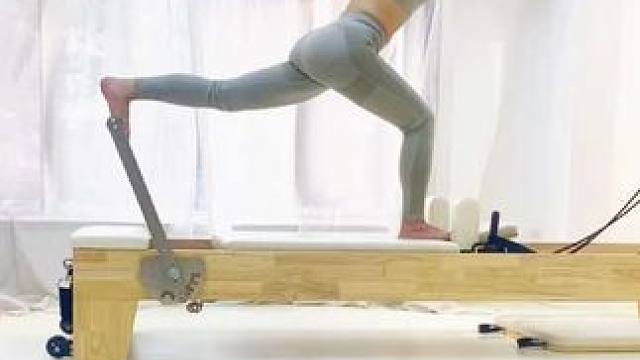 60分钟普拉提核心床让你5分钟看完，喜欢记得点赞收藏哦，喜欢口令讲解版的亲们，下方评论区留言告诉我哦