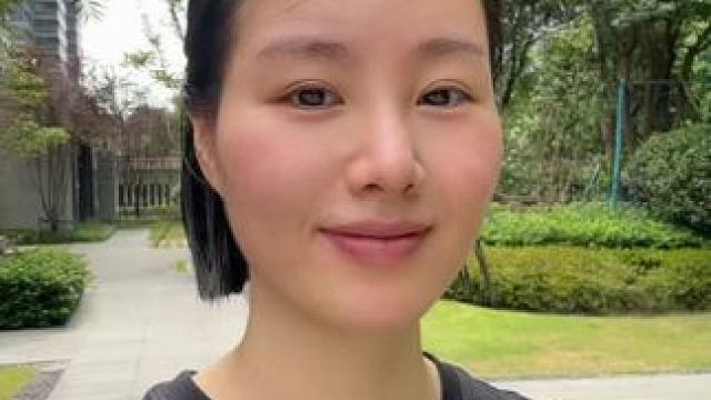 第一次拍抖音日常 -初伏第一天，简单晒背20分钟，讲一下上条视频里的一点点情况，24小时删。