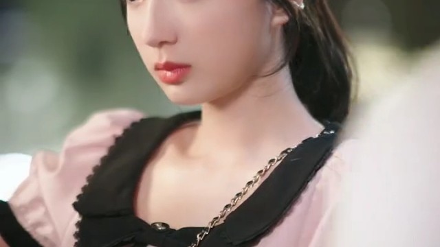 《救命，我的网恋对象是老板》第7集