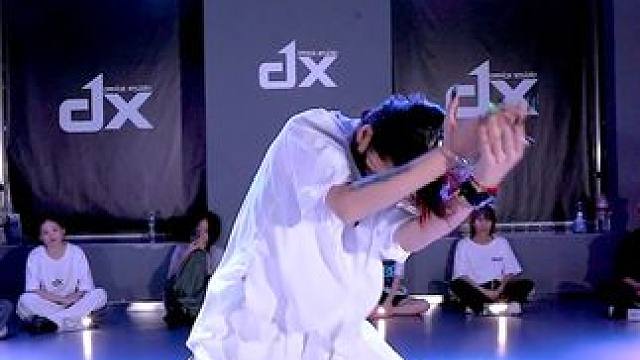 去看看这首歌的评论吧#抒情编舞 #还是分开 #雪灵编舞