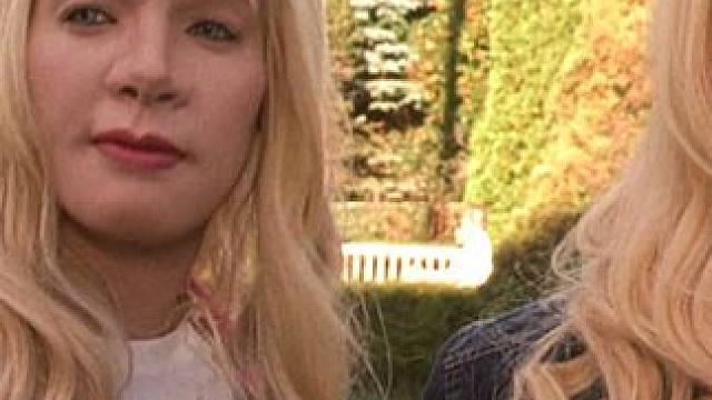 黑人兄弟扮成白人美女，不仅没人发现，还被老黑一眼相中大妈 #电影解说