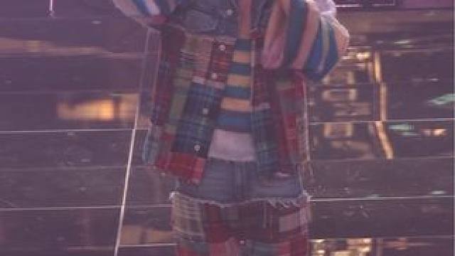 一年了期待四巡#现场版live #鹿晗 #神级现场