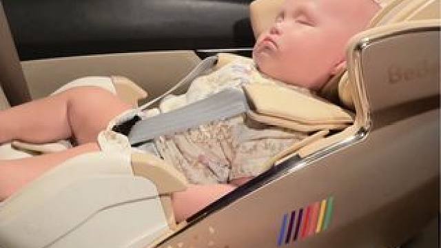 蛋蛋在家等好久了，我们和弟弟终于回去啦！这个视频晚发了 回复 