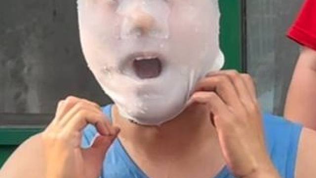 数字炸弹泳帽版 #日常vlog #万万想不到 #数字炸弹 #迷惑行为大赏