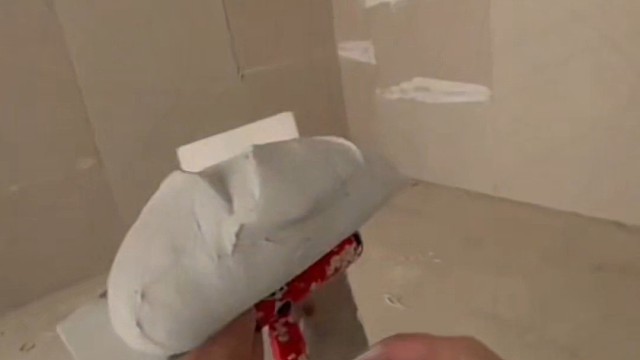 刮腻子技巧与手法