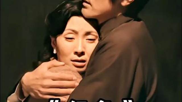 一个中国人与鬼子拼命，他满意的死去，因为他完成了见证的使命《红色》第1集 #影视解说 #好剧推荐 #铭记历史