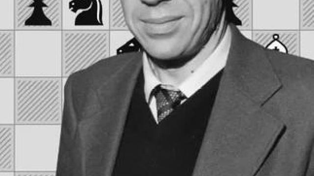 即使在人生中，也和国际象棋一样，能聪明地预见的人才能获胜。#国际象棋