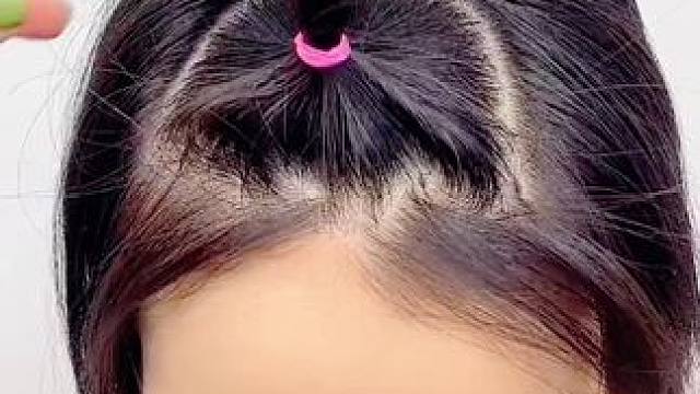 扁踏贴软头发，用它！高颅顶氛围感头包脸美女30秒get！ #细软塌变高颅顶的头发蓬松技巧  #好看的