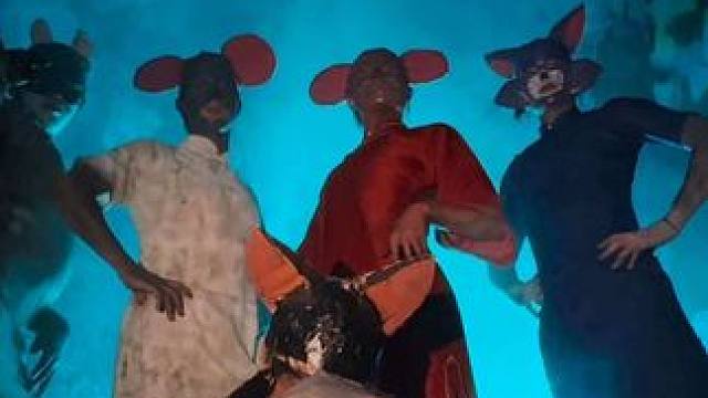 “我现在已经迷恋山峰无法回头了”只有我知道 #大学生#cos #猫和老鼠