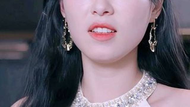 美女竟被闺蜜挖墙脚 #千年剧场 #婚姻迷宫 #超好看的剧强烈推荐 #和我一起追剧不迷路