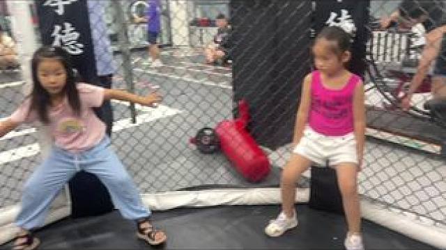 练习内心强大，先从拳击开始#德州拳击俱乐部 #拳击 #运动