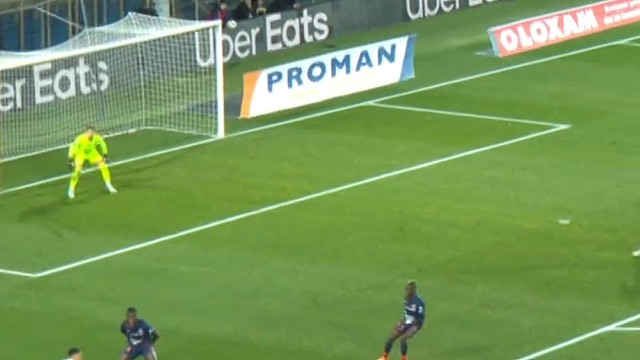 让我看看你们都藏哪了#欧洲杯