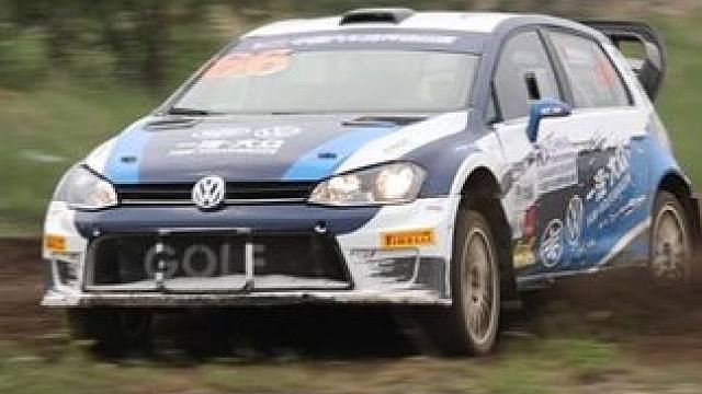 够丝滑不～
#赛车 #拉力赛 #速度与激情 #每一帧都是热爱 #专业动作请勿模仿