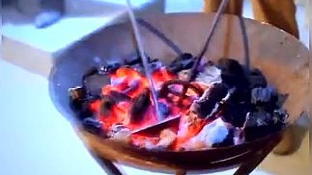 下载《西瓜视频》，免费观看精彩后续/精彩海量免费短剧免费看！ #因为一个片段看了整部剧