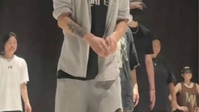 #小五编舞 #原创编舞 
#男高 男初BALENCIAGA#06