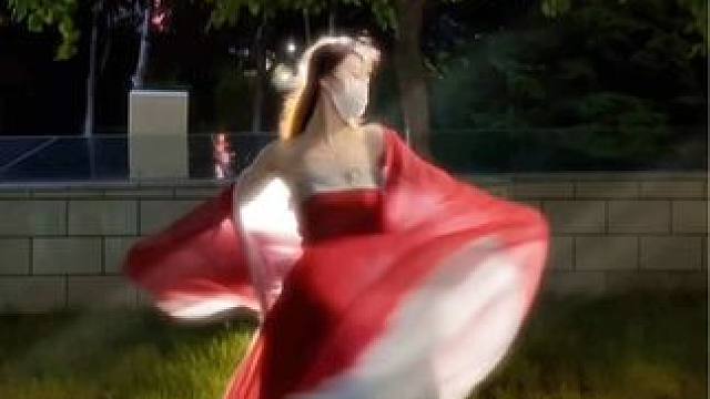 “下辈子 愿你不要生在帝王家了”#古典舞 #氛围感 #前尘应念