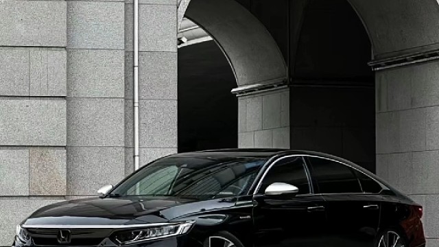 年少有为开雅阁